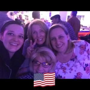 Meet your Posher, Tracy